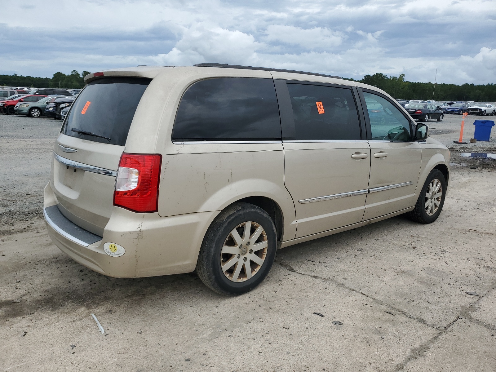 2015 Chrysler Town & Country Touring vin: 2C4RC1BG0FR661623