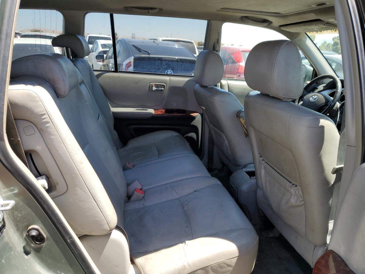2004 Toyota Highlander Base VIN: JTEDP21A740038164 Lot: 66744984