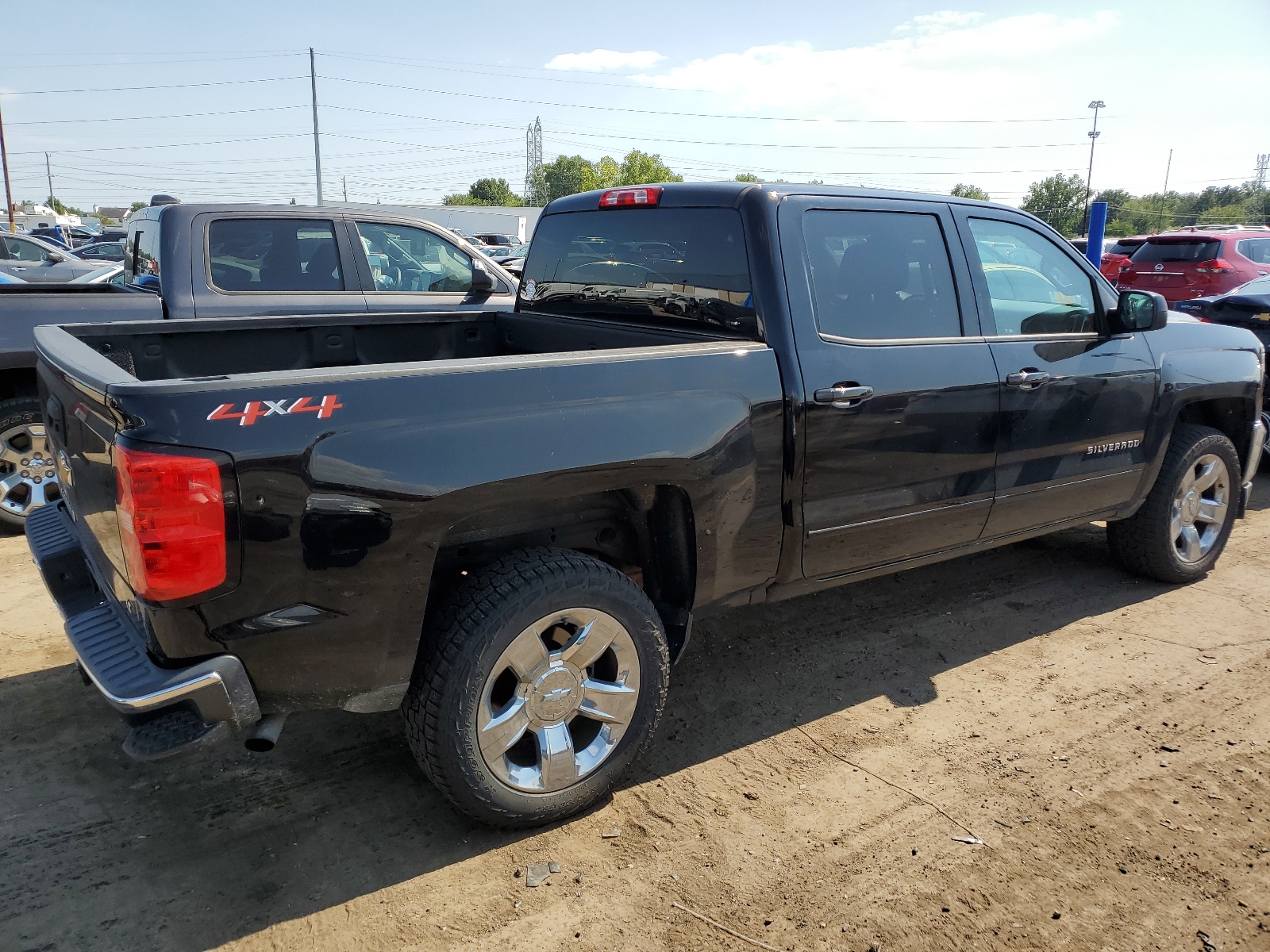 3GCUKRER2JG330534 2018 Chevrolet Silverado K1500 Lt