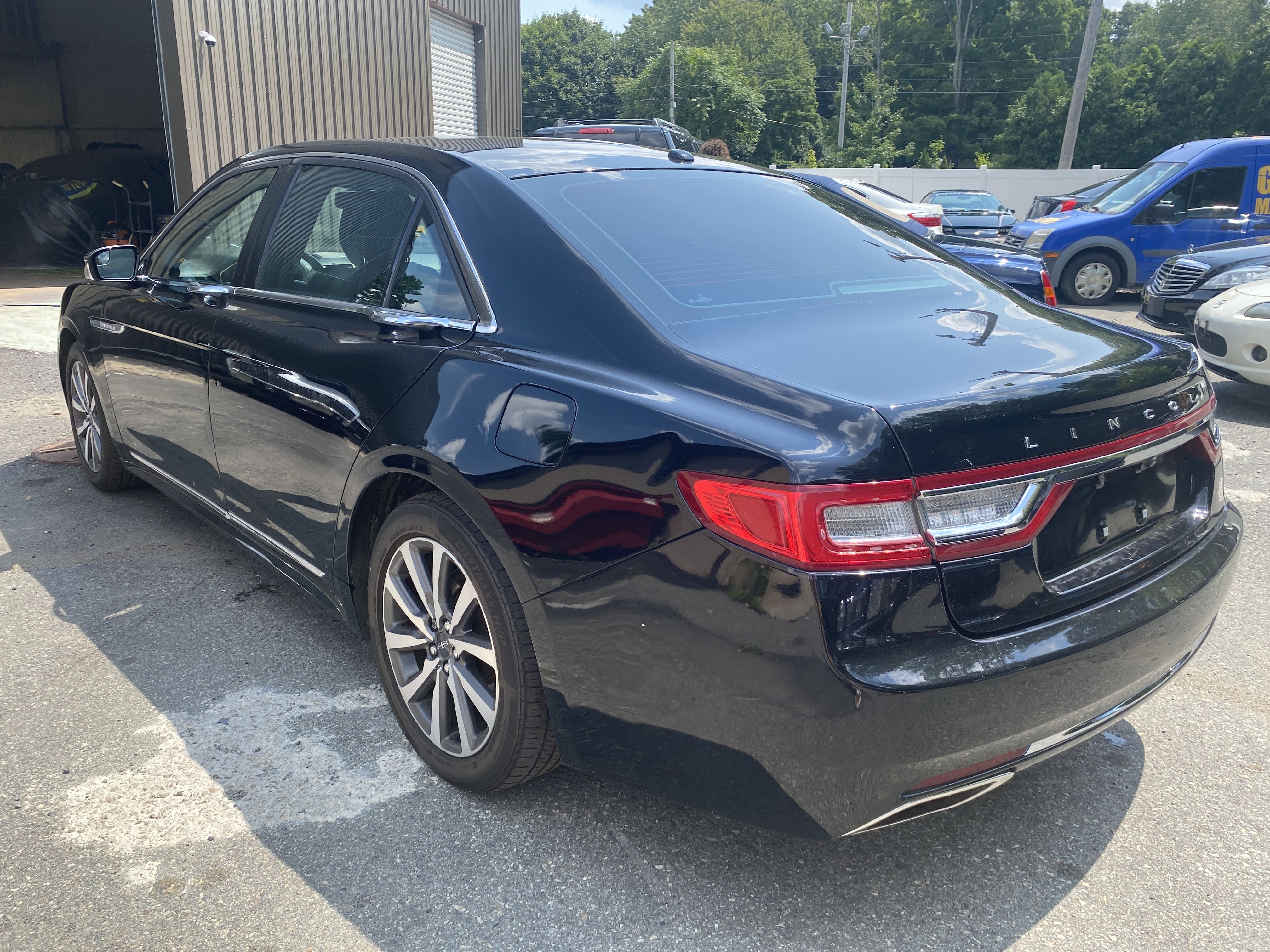 2017 Lincoln Continental vin: 1LN6L9UKXH5608880