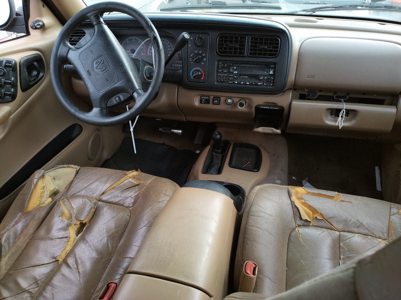 1B4HS28Y1XF694060 1999 Dodge Durango