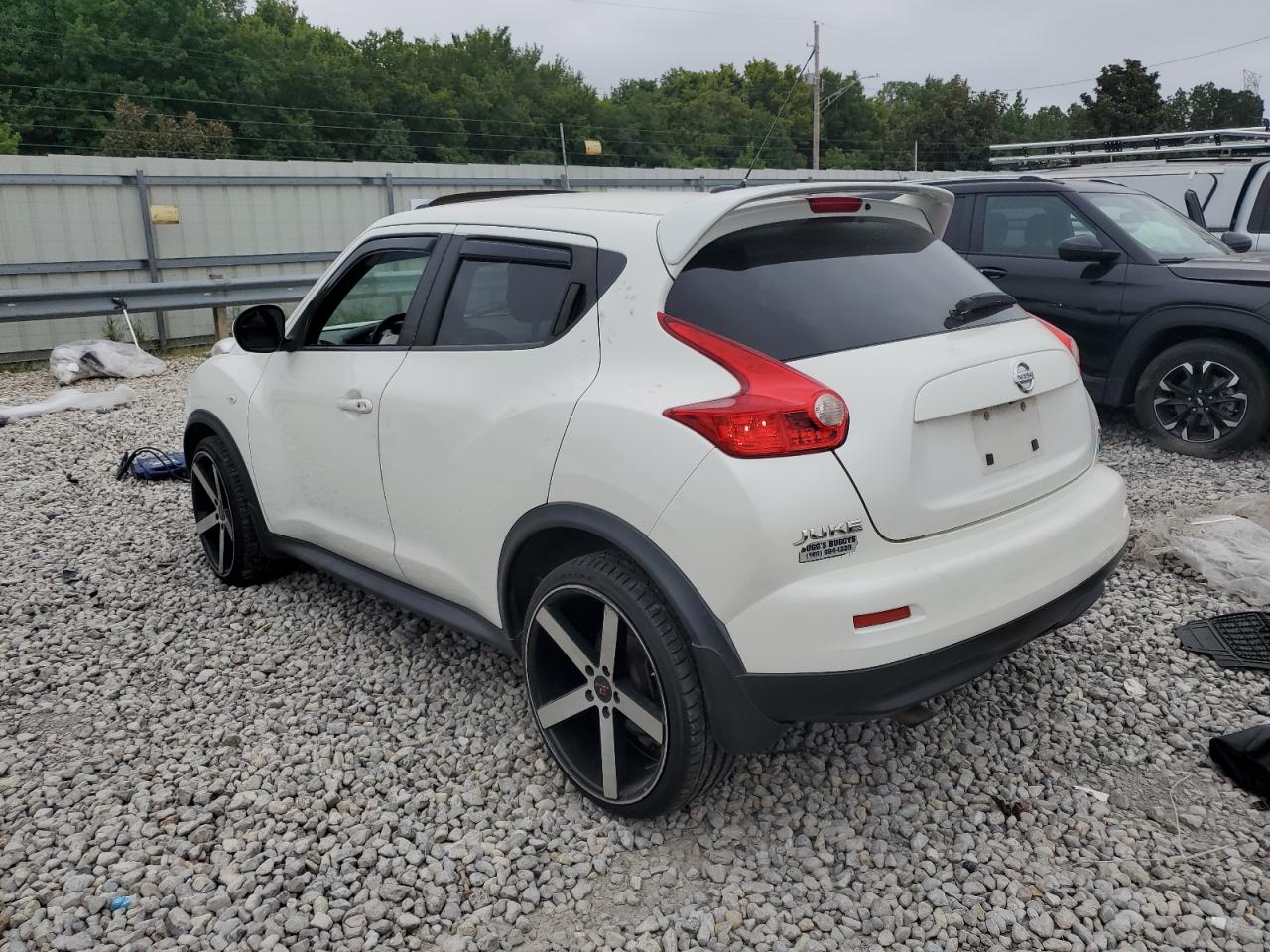 2014 Nissan Juke S VIN: JN8AF5MR5ET352641 Lot: 65786884