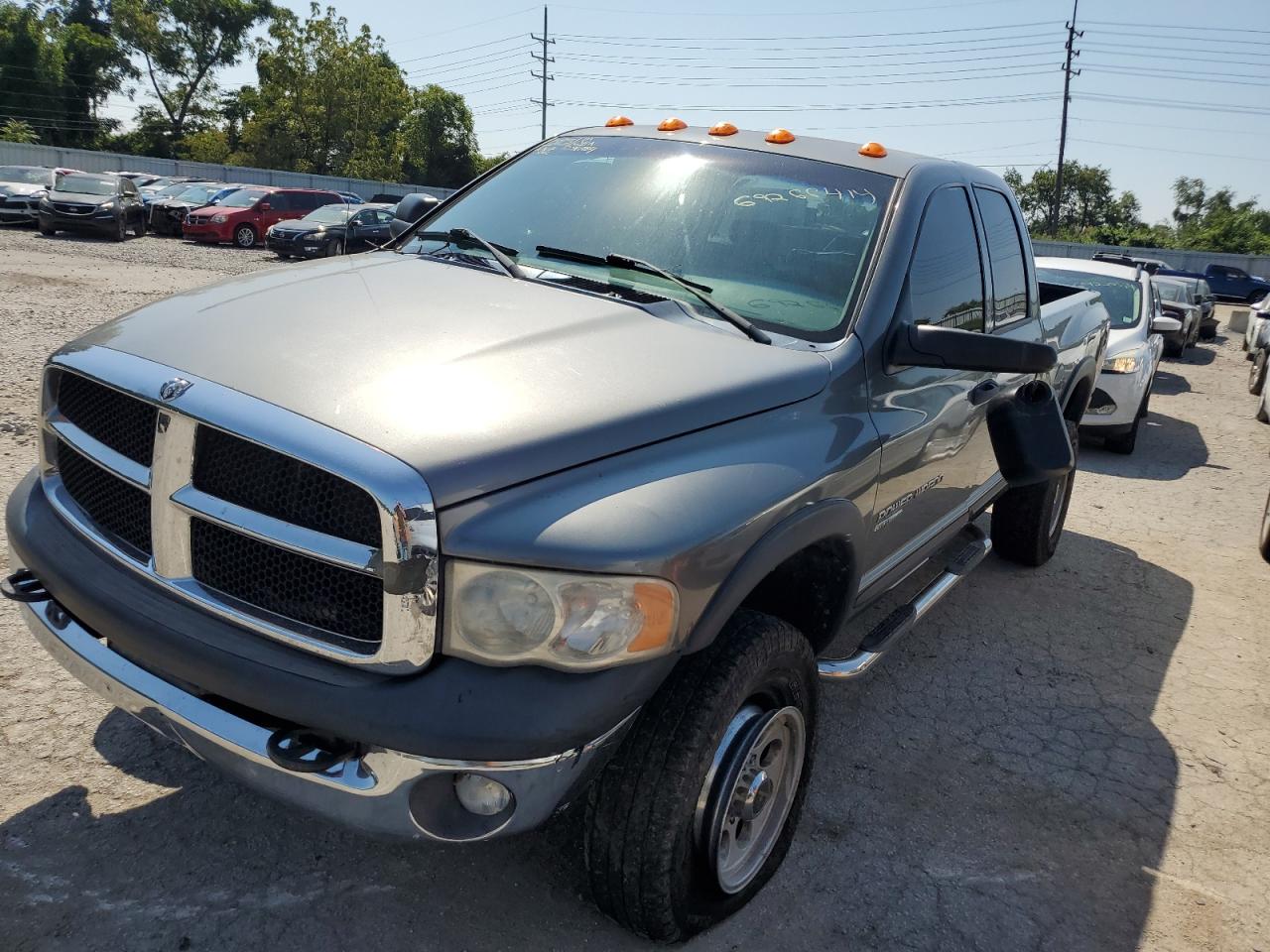 2005 Dodge Ram 2500 St for Sale in Bridgeton, MO - Side