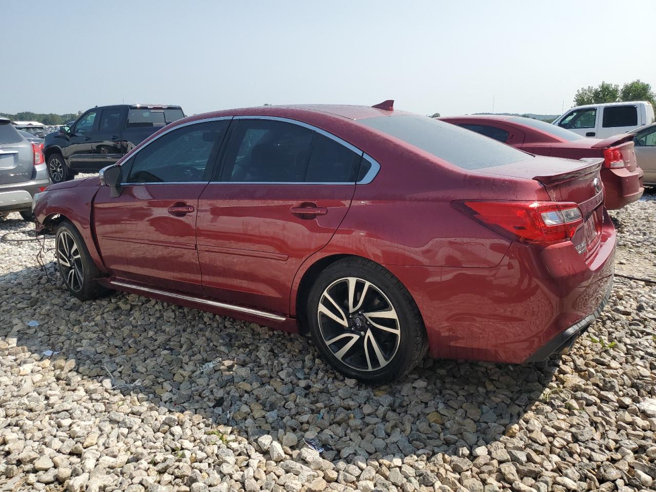 4S3BNAR68J3024070 2018 Subaru Legacy Sport