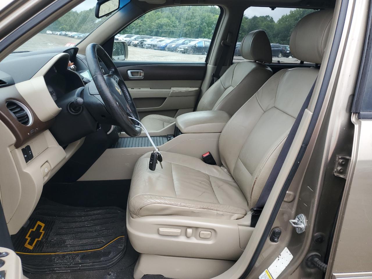 2009 Honda Pilot Touring VIN: 5FNYF48909B008111 Lot: 66528314