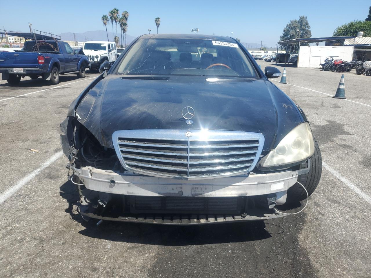 2008 Mercedes-Benz S 550 VIN: WDDNG71X98A211117 Lot: 66553294