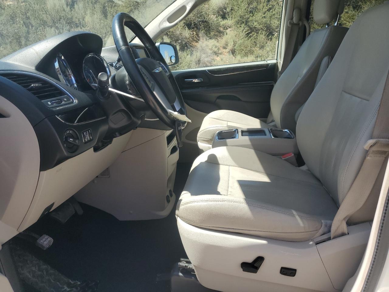 2013 Chrysler Town & Country Touring VIN: 2C4RC1BG3DR519781 Lot: 65155984