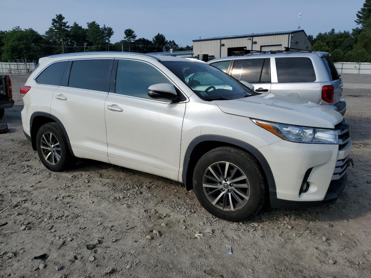 2017 Toyota Highlander Se VIN: 5TDJZRFH1HS514167 Lot: 60845134