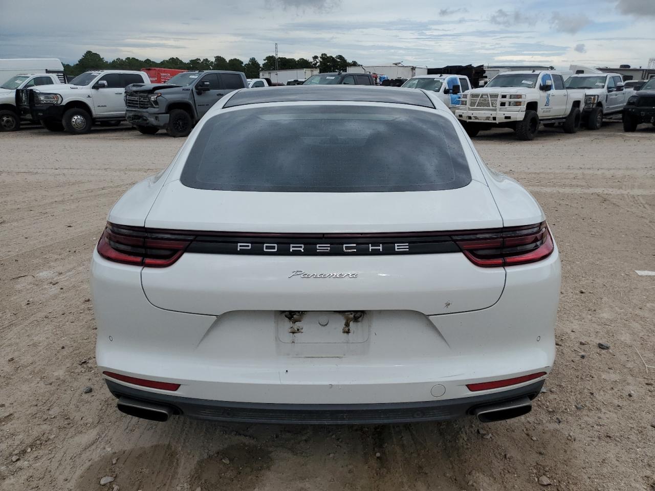 2018 Porsche Panamera 4 VIN: WP0AA2A79JL107895 Lot: 68439404