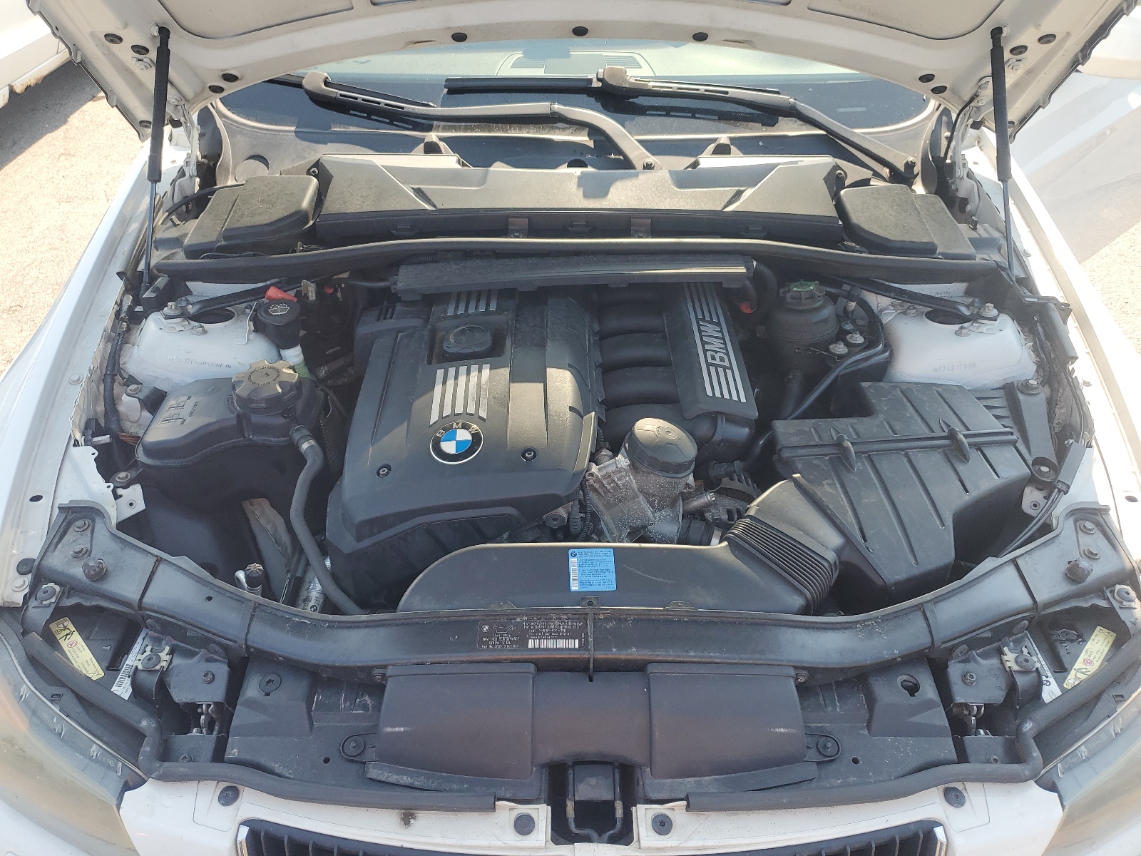 WBAVT73537FZ35675 2007 BMW 328 Xit