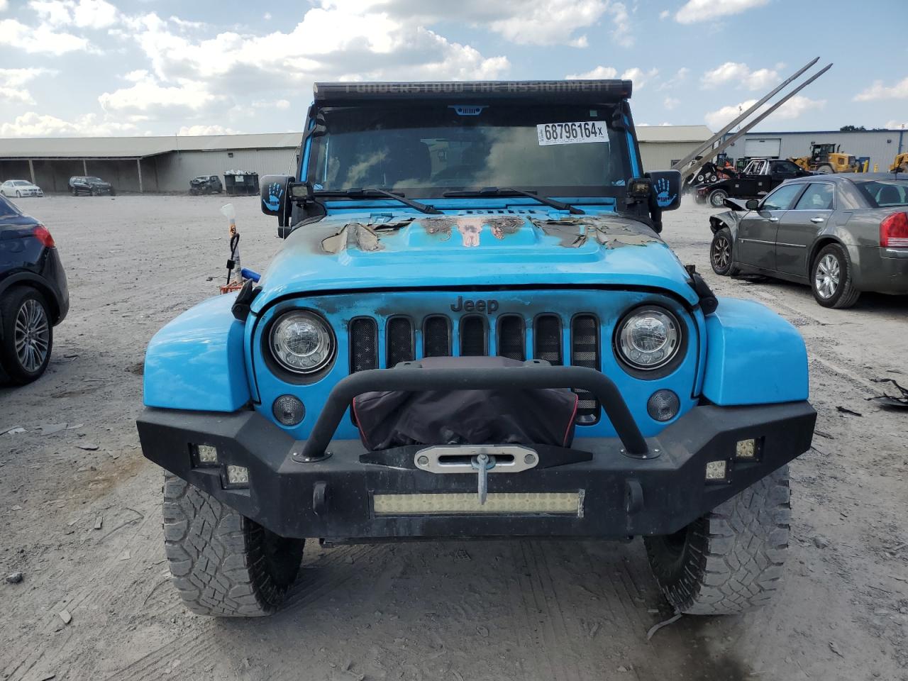 2018 Jeep Wrangler - Image 5