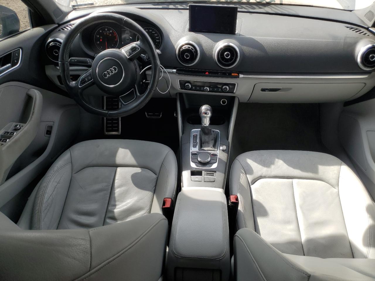 2015 Audi A3 - Image 8