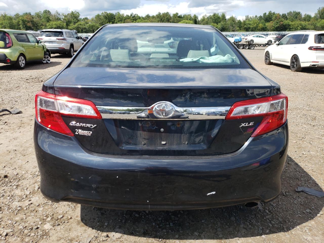 4T4BF1FK3CR226439 2012 Toyota Camry Base