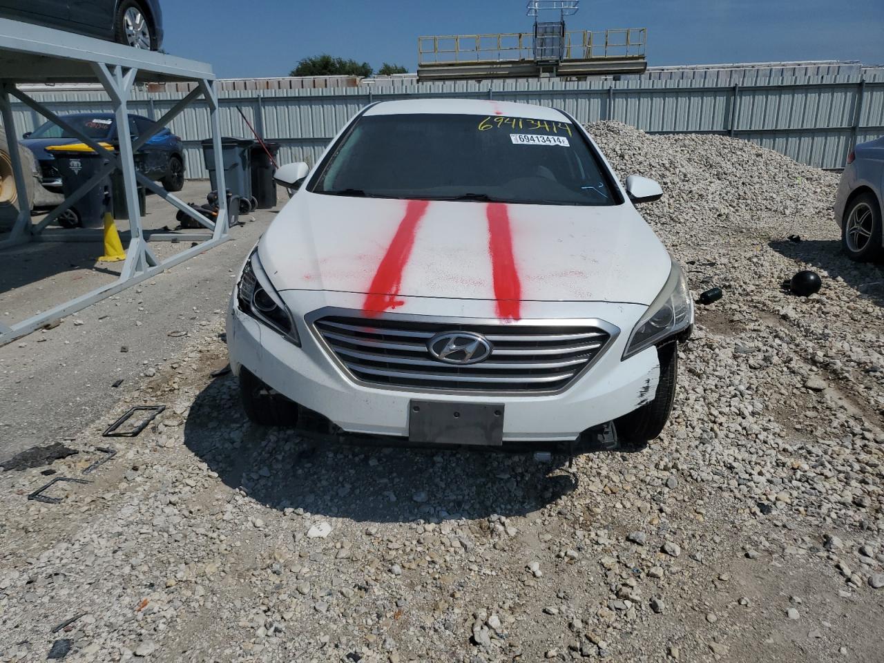 2015 Hyundai Sonata Se VIN: 5NPE24AF9FH067038 Lot: 69413414