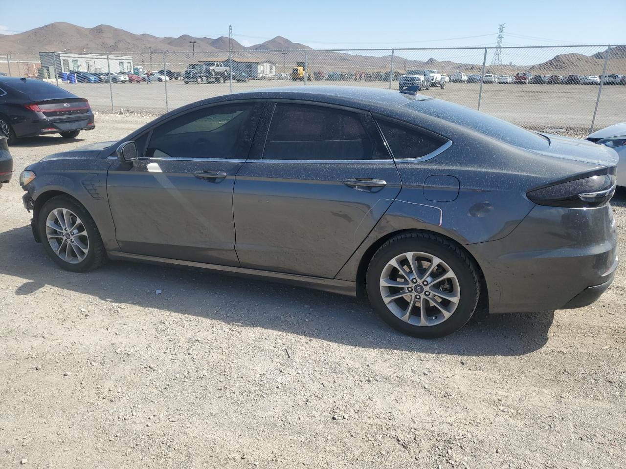 3FA6P0HD0KR176407 2019 FORD FUSION - Image 2