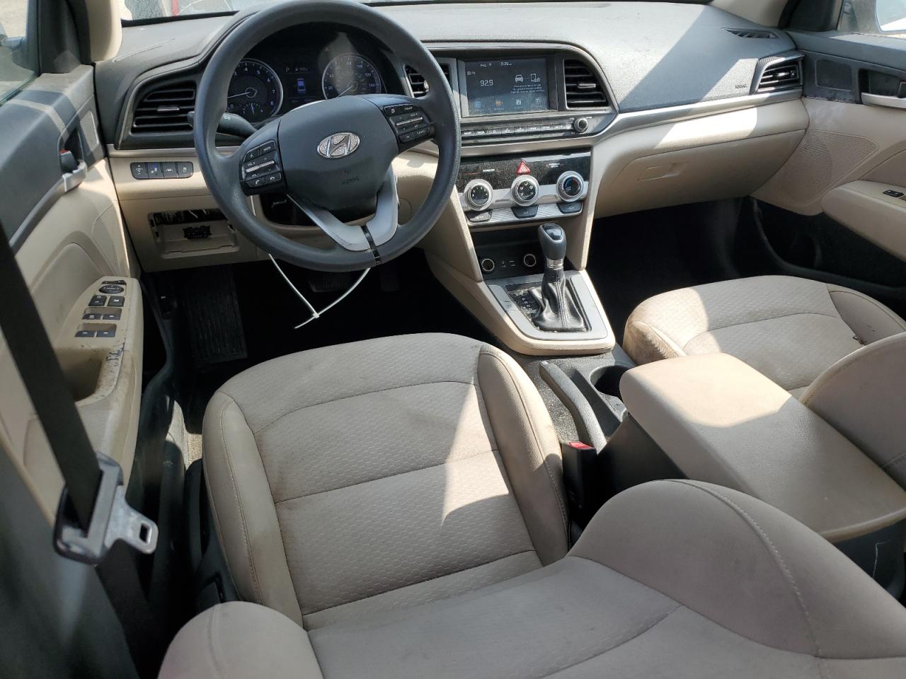 2019 Hyundai Elantra Sel VIN: 5NPD84LF4KH402790 Lot: 66147194