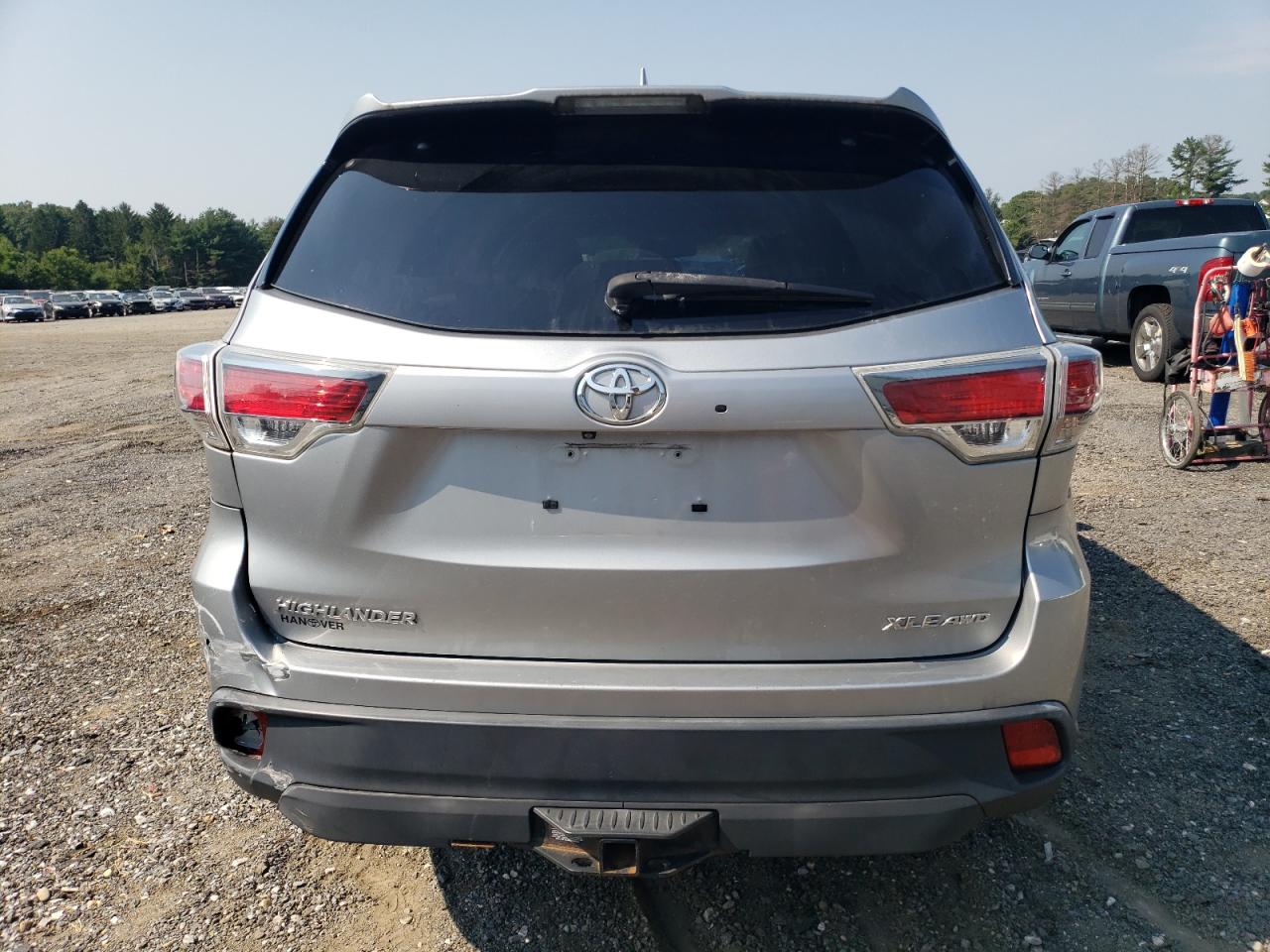 2015 Toyota Highlander Xle VIN: 5TDJKRFH8FS156809 Lot: 65596114