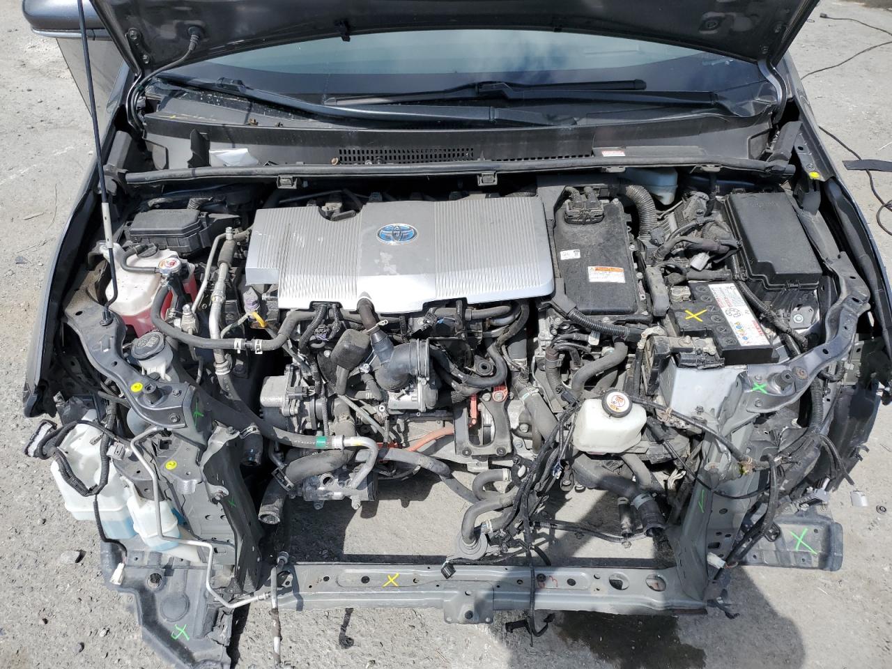 JTDL9MFU5M3024710 2021 Toyota Prius Le