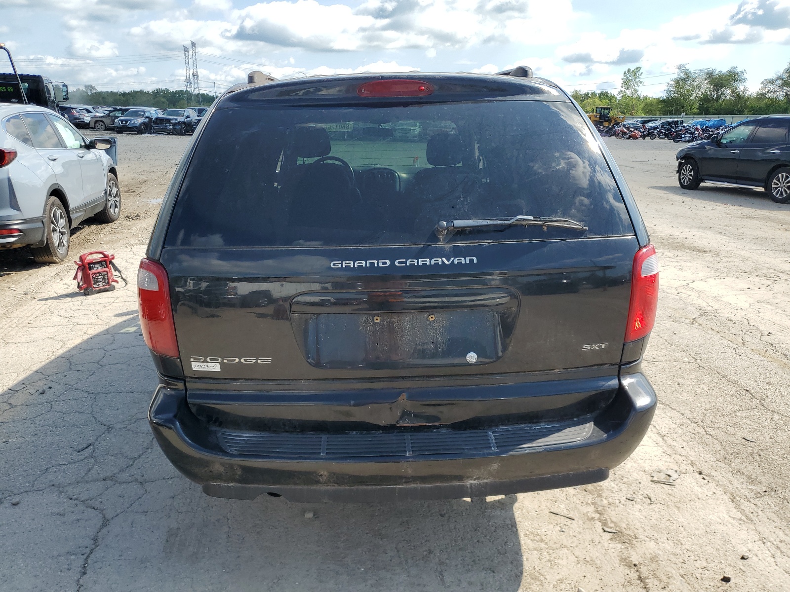 2D4GP44L35R143711 2005 Dodge Grand Caravan Sxt