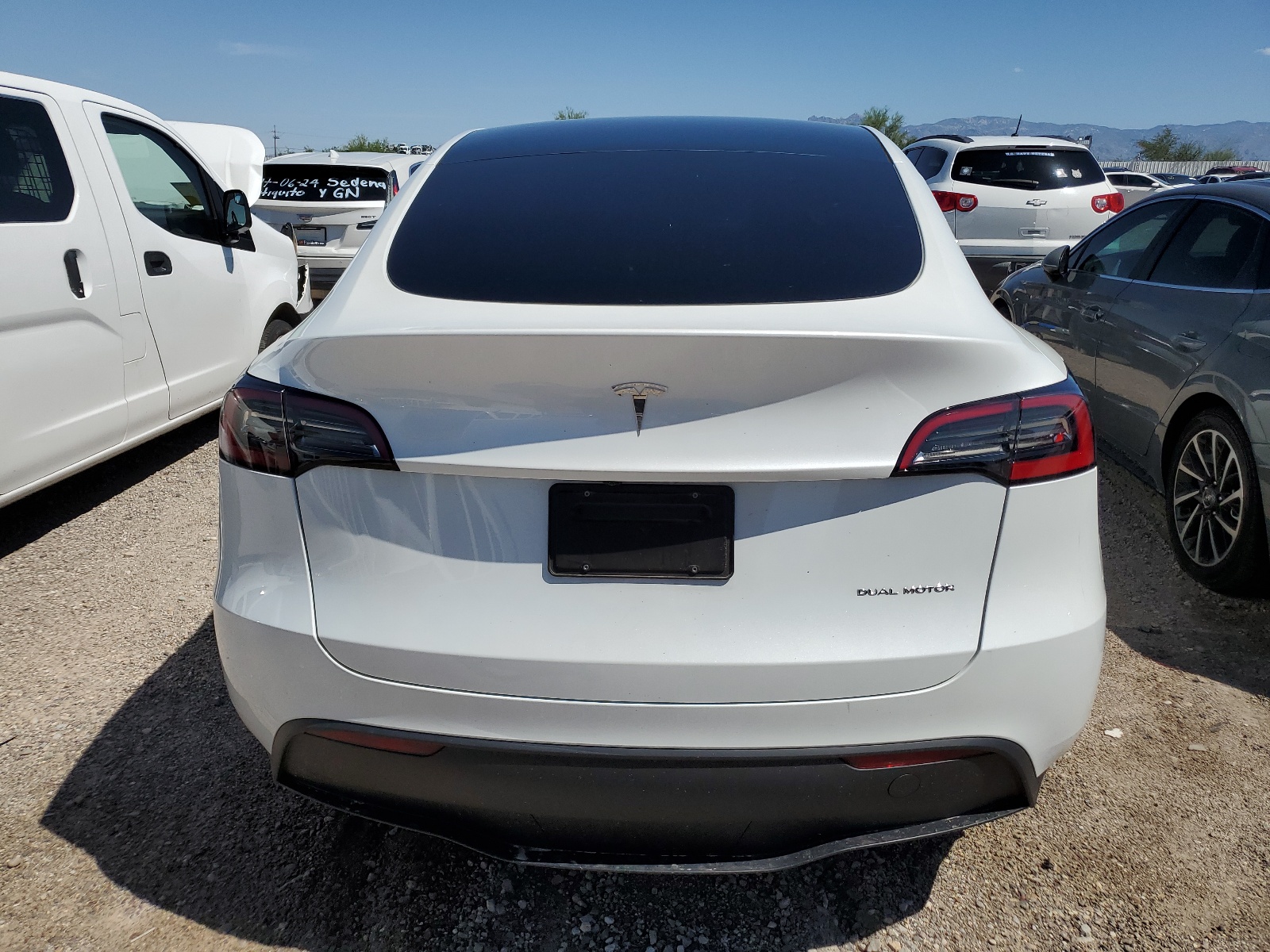 7SAYGDEE3RA278884 2024 Tesla Model Y