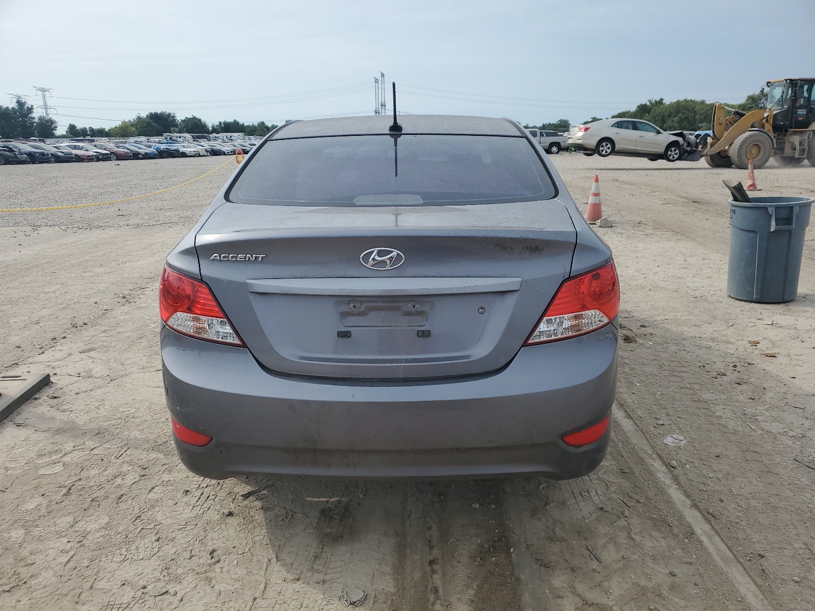 KMHCU4AE4EU603628 2014 Hyundai Accent Gls