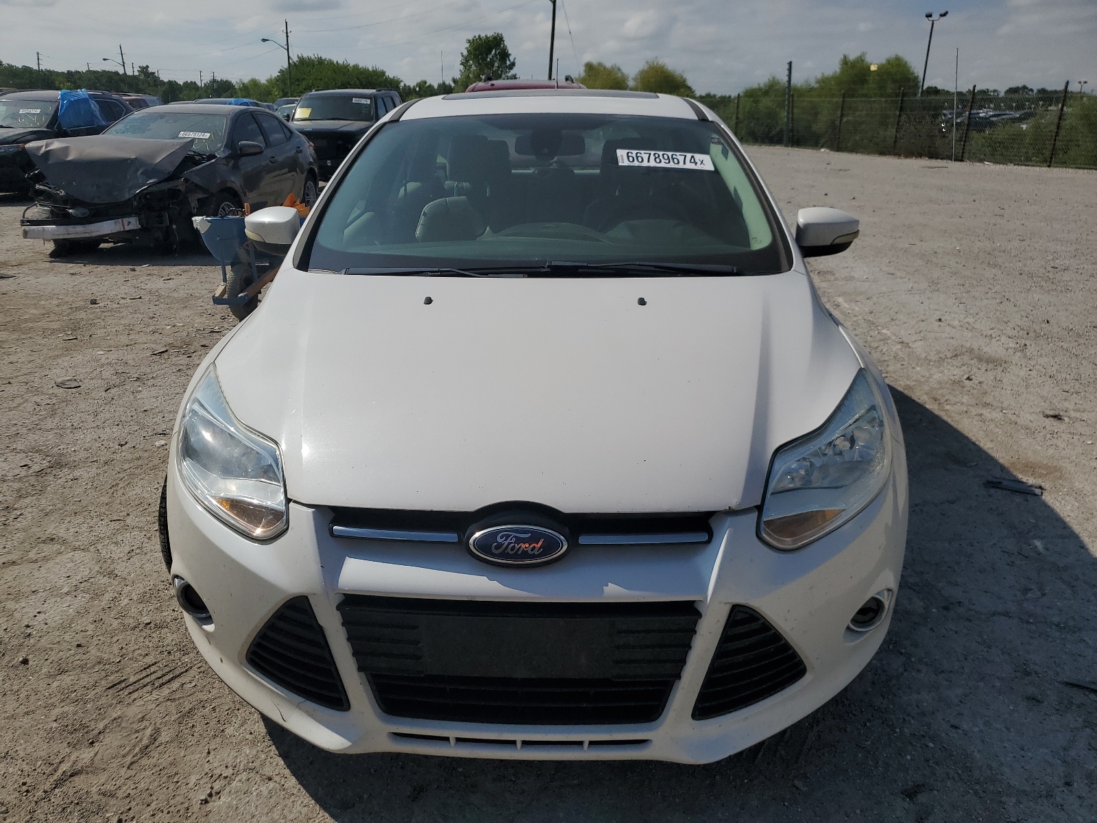 2012 Ford Focus Sel vin: 1FAHP3M21CL196907