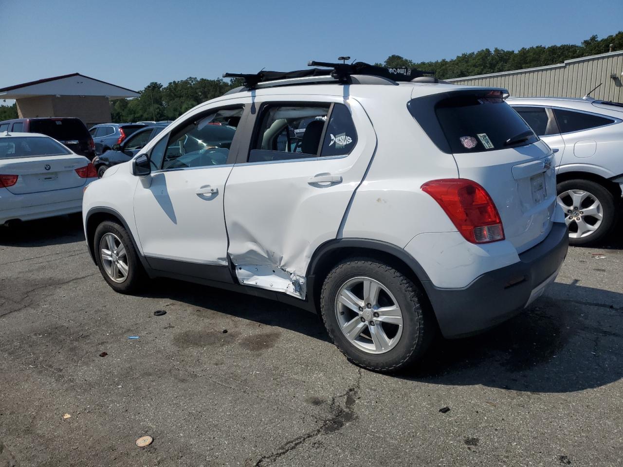 3GNCJLSBXGL279455 2016 CHEVROLET TRAX - Image 2