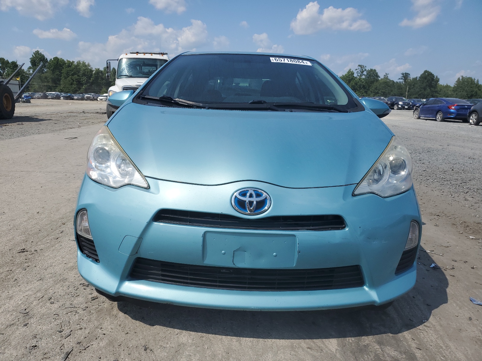 2013 Toyota Prius C vin: JTDKDTB3XD1058588