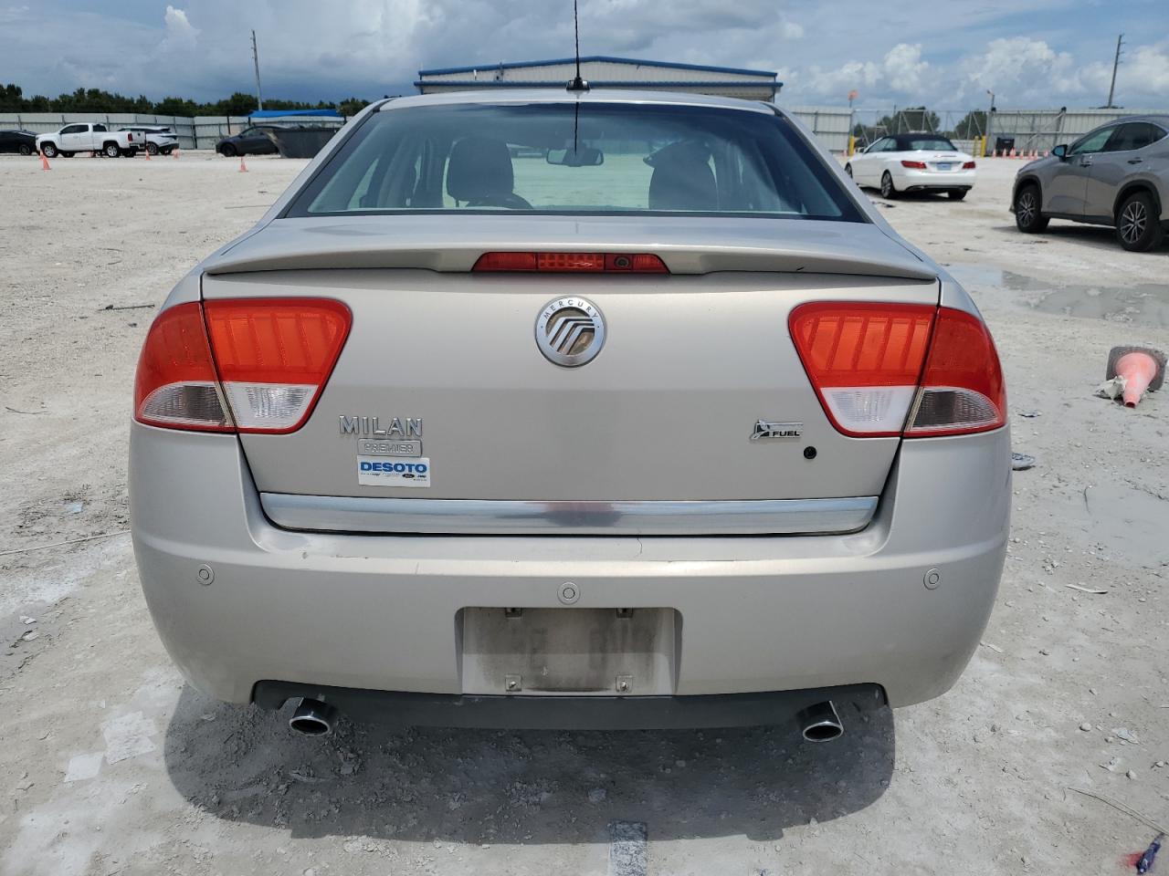 2010 Mercury Milan Premier VIN: 3MEHM0JG9AR626858 Lot: 67049644