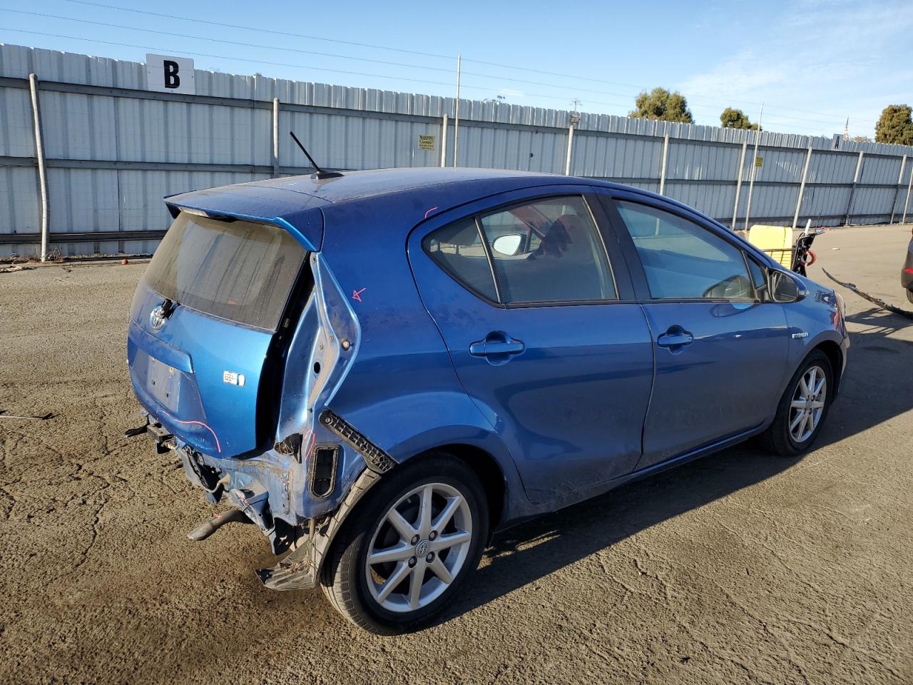 JTDKDTB30C1028269 2012 Toyota Prius C