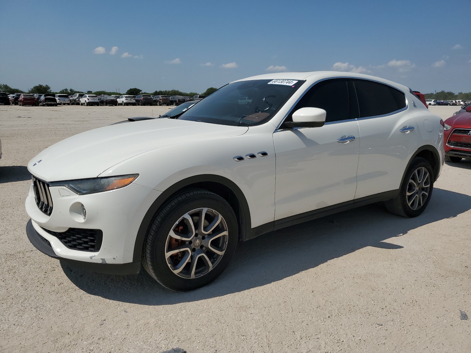 2017 Maserati Levante vin: ZN661XUA7HX257838