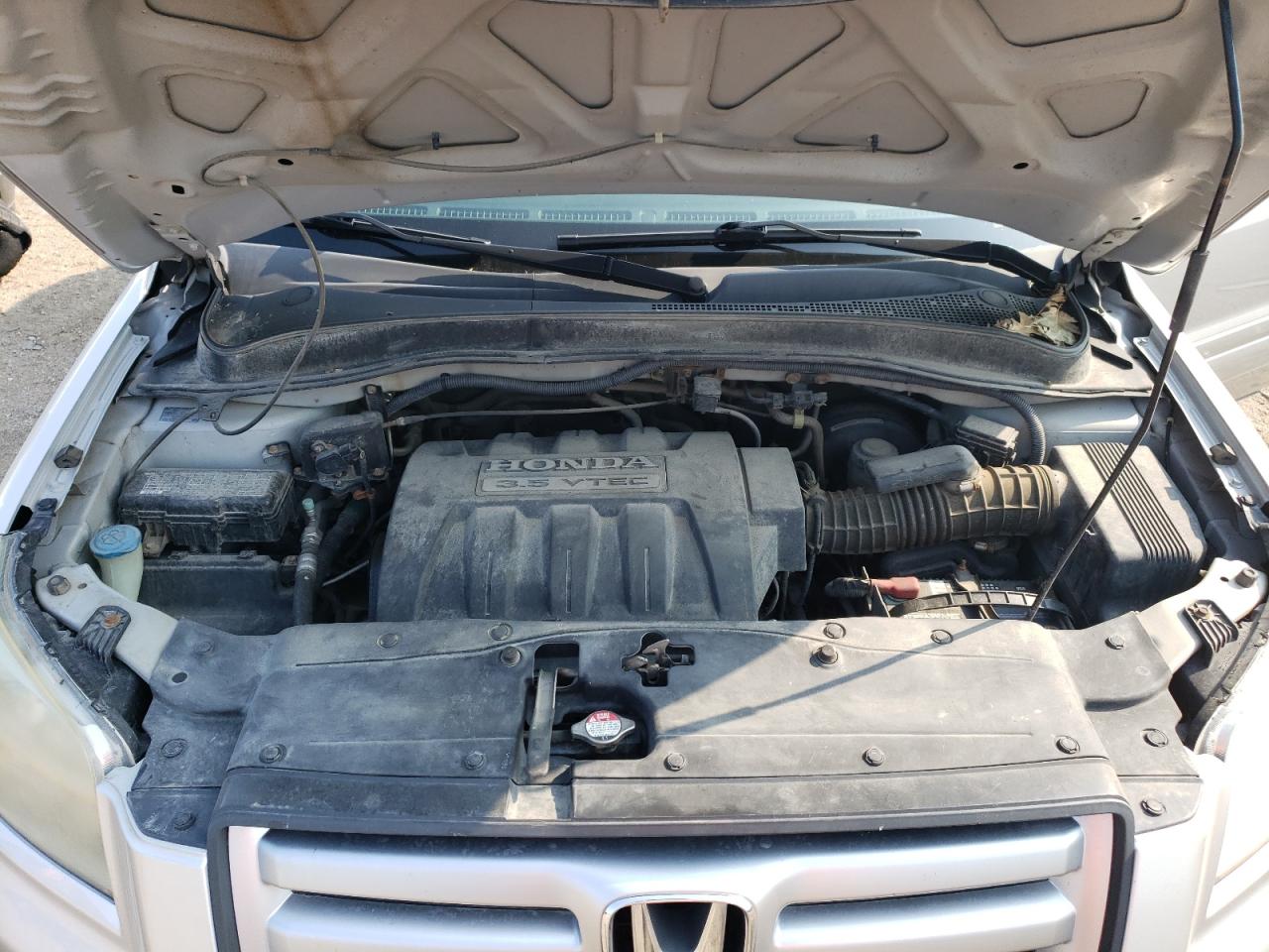 2007 Honda Pilot Lx VIN: 5FNYF18117B005515 Lot: 68360024