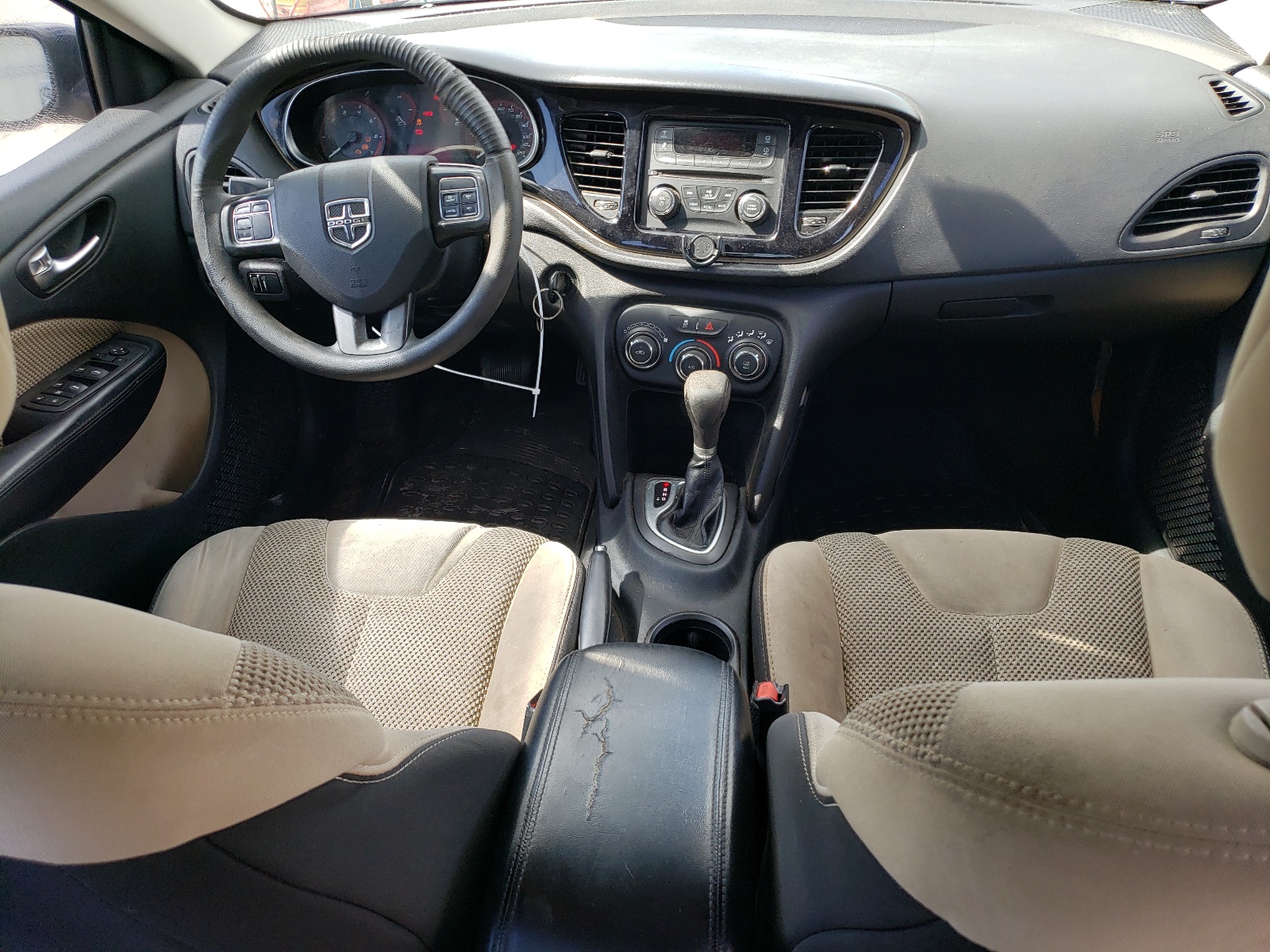 1C3CDFBB8FD119536 2015 Dodge Dart Sxt