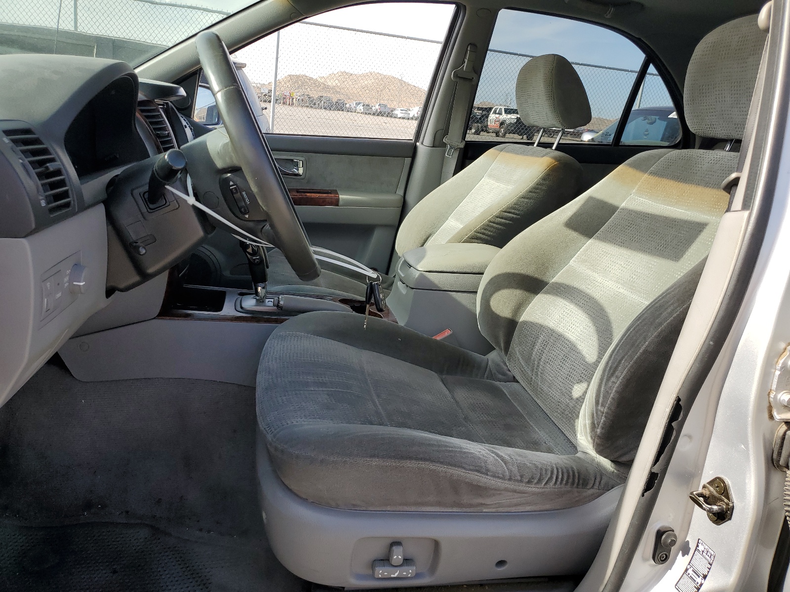 KNDJD733945326069 2005 Kia Sorento Ex