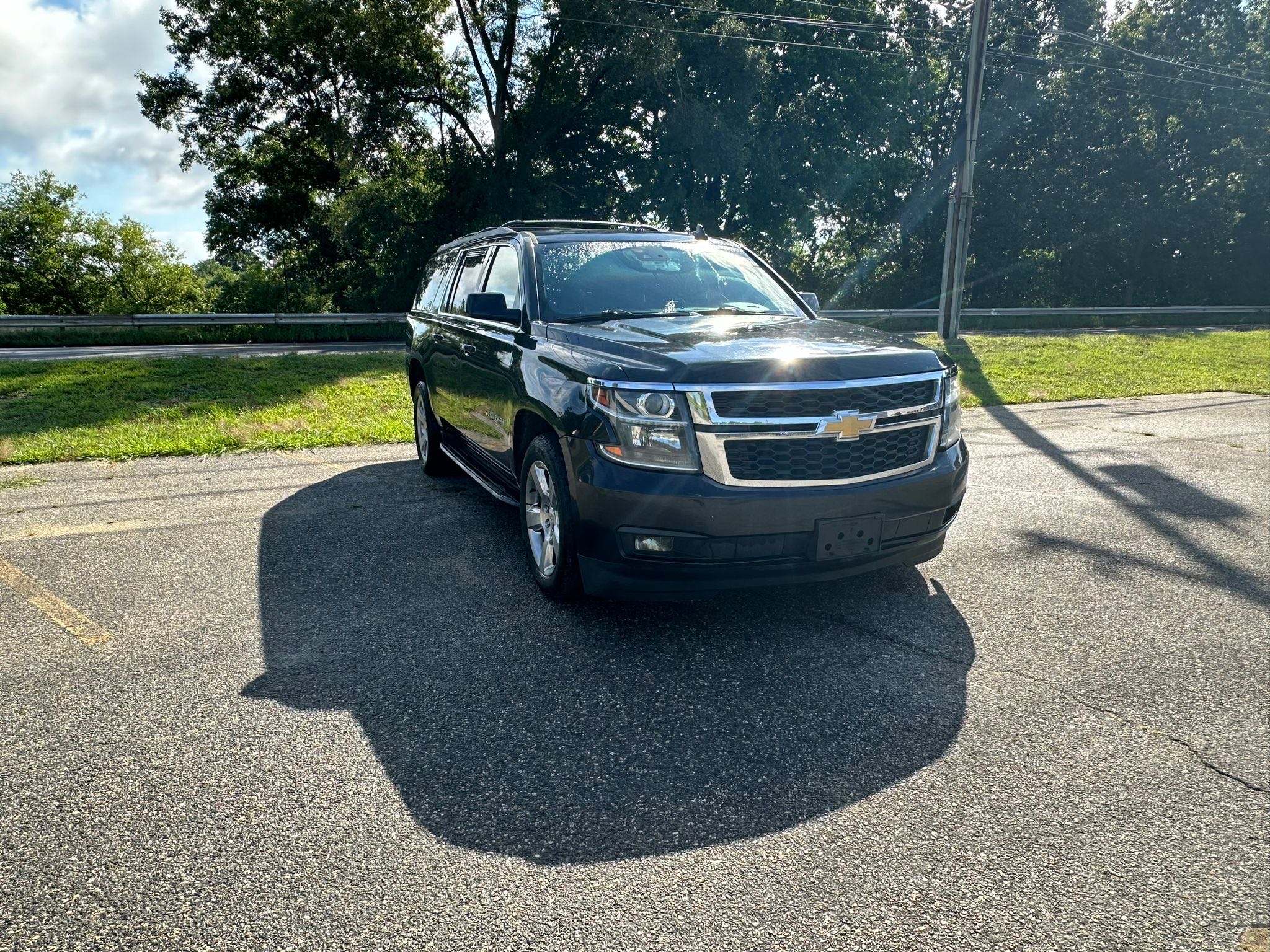 2017 Chevrolet Suburban K vin: 1GNSKHKC5HR354698