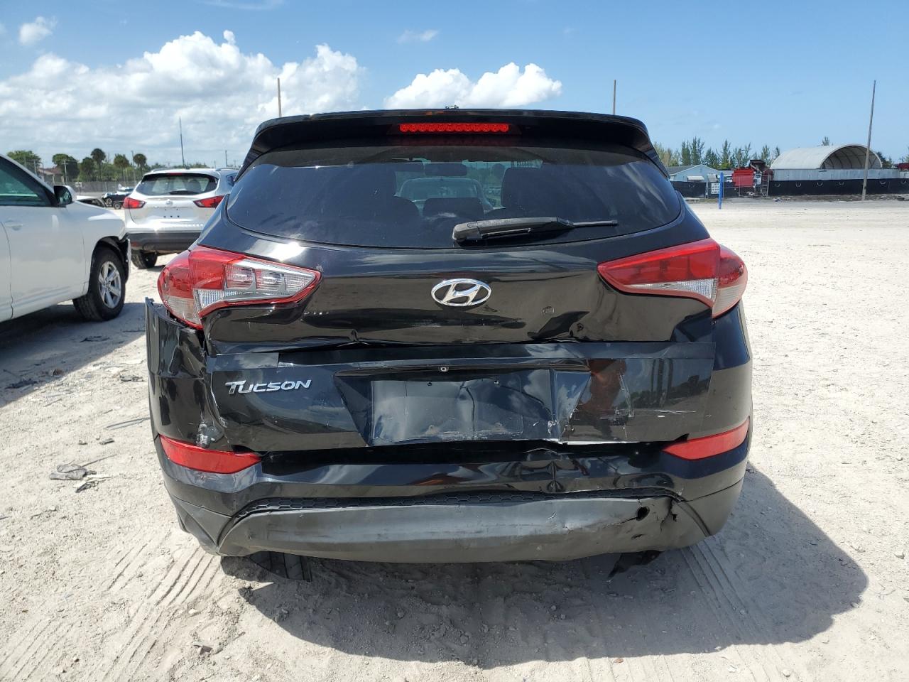2017 Hyundai Tucson Se VIN: KM8J23A4XHU471199 Lot: 67502414