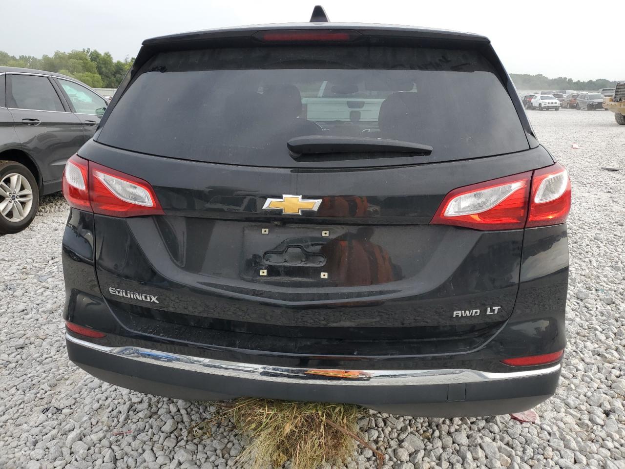 2GNAXUEV6K6110287 2019 Chevrolet Equinox Lt