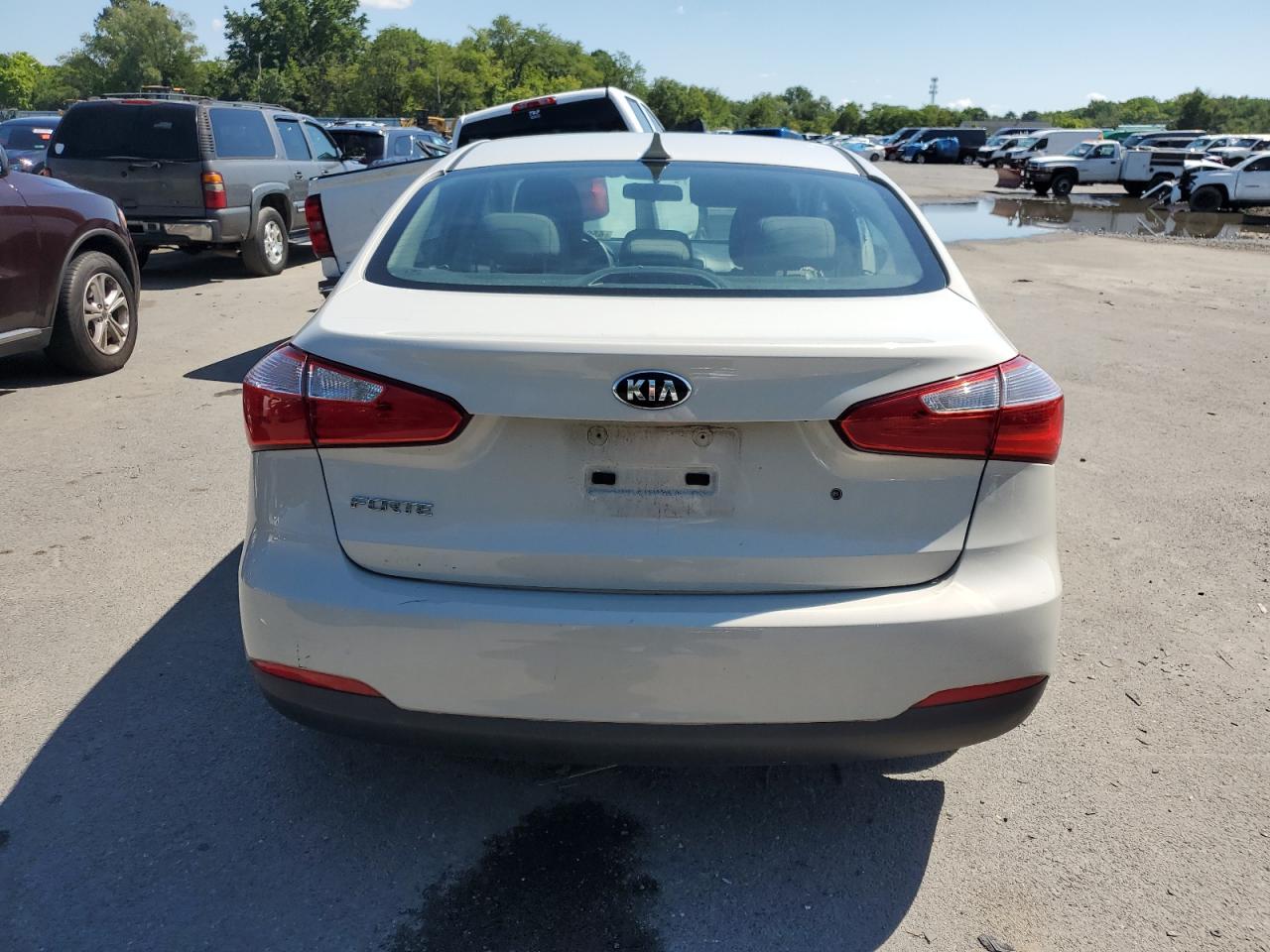 2015 Kia Forte Lx VIN: KNAFK4A6XF5281764 Lot: 65657994