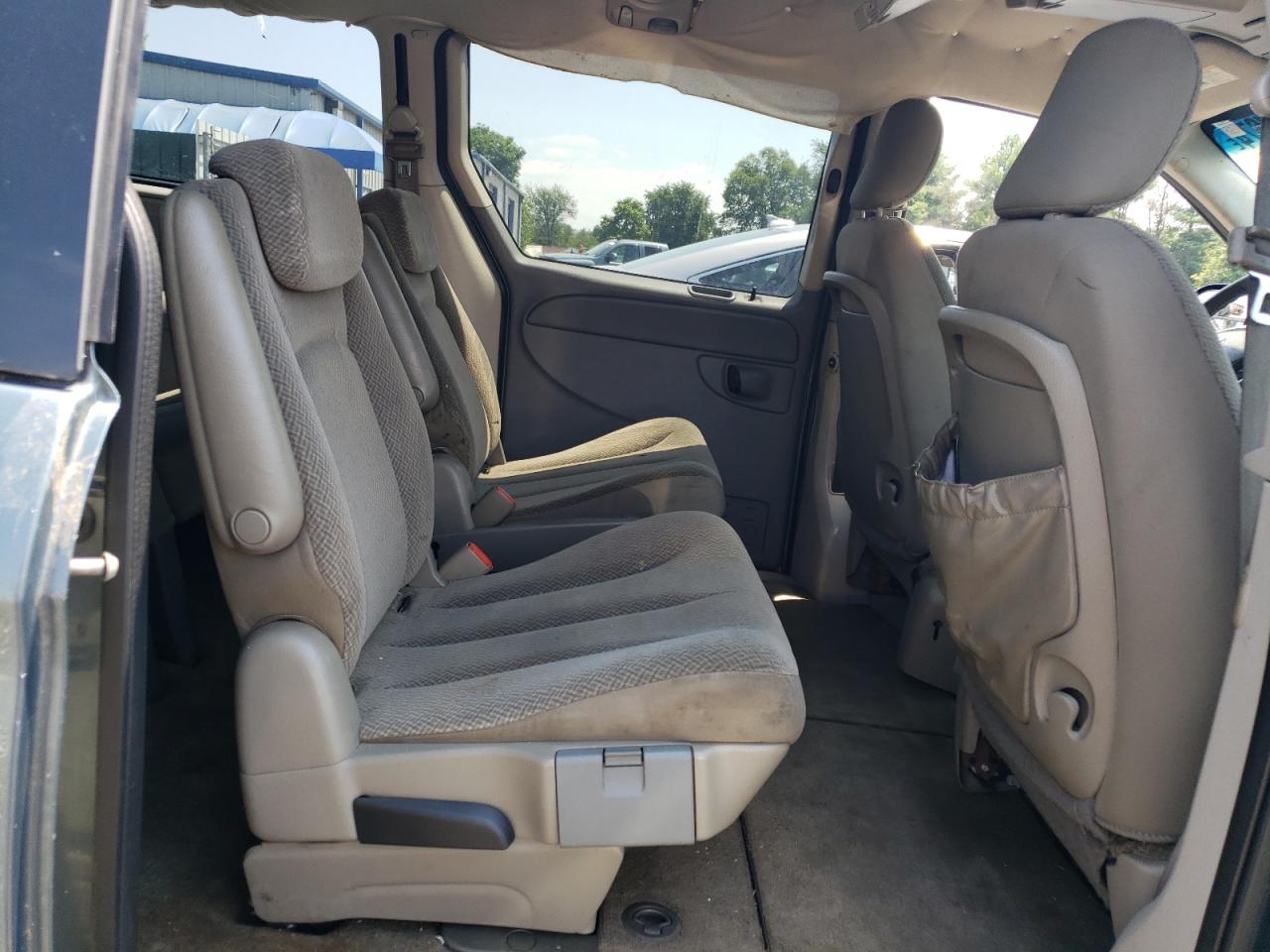 2005 Dodge Grand Caravan Sxt VIN: 2D8GP44L05R375018 Lot: 66087374