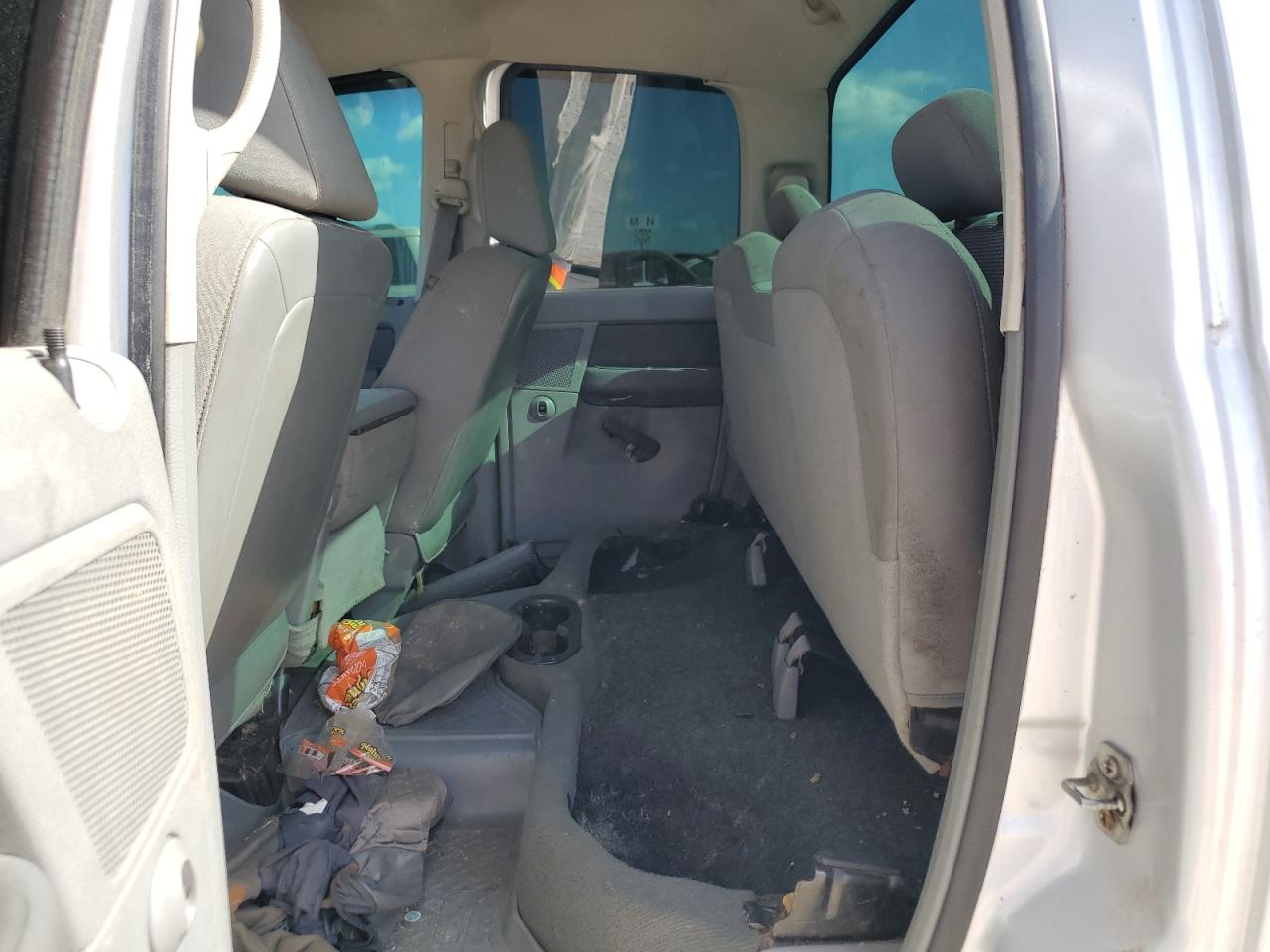 2007 Dodge Ram 1500 St VIN: 1D7HA18P77S206685 Lot: 67375364