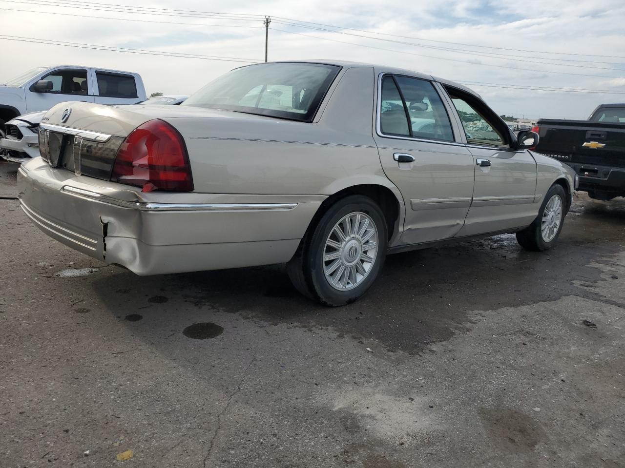 2008 Mercury Grand Marquis - Image 3