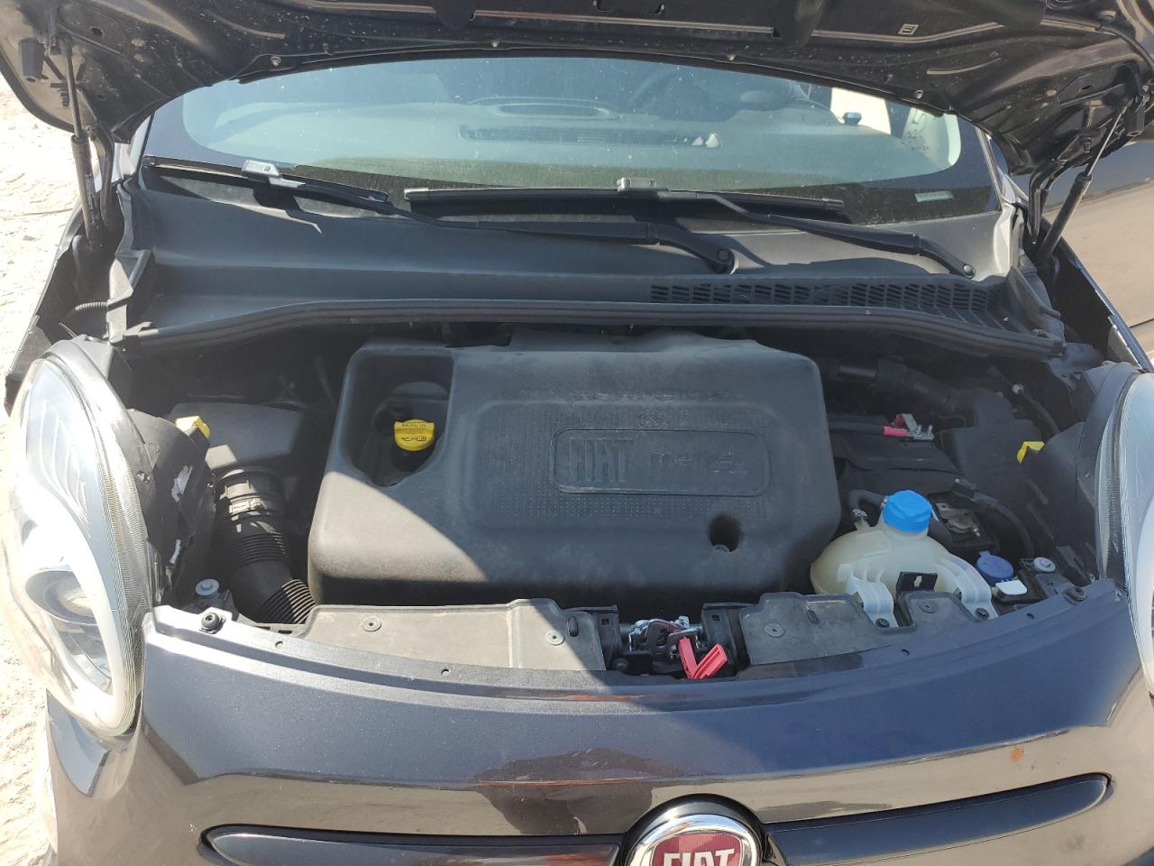 2019 Fiat 500 - Image 12
