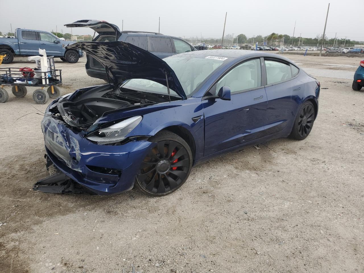 5YJ3E1EC1PF707126 2023 TESLA MODEL 3 - Image 1