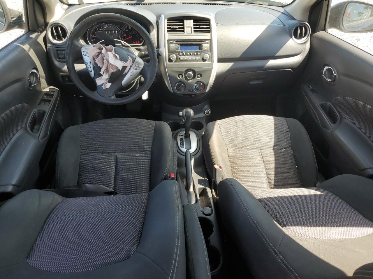 3N1CN7AP1HL841703 2017 Nissan Versa S