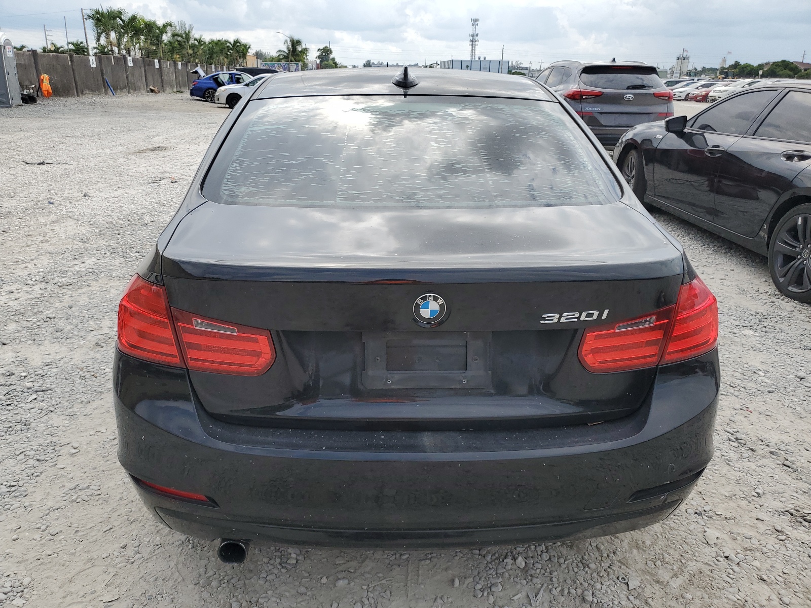 2014 BMW 320 I vin: WBA3B1C57EK135344