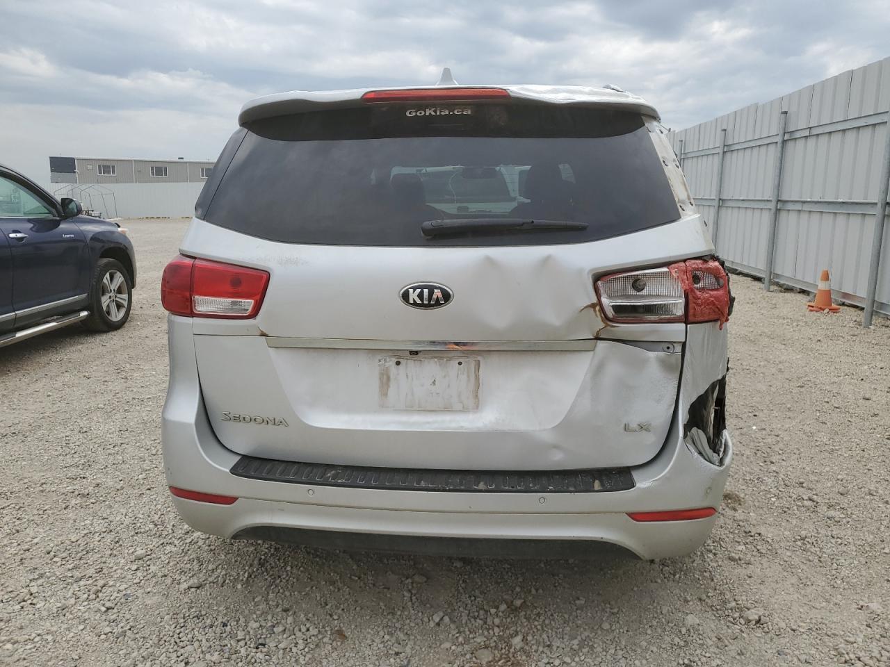 2018 Kia Sedona Lx VIN: KNDMB5C17J6352911 Lot: 67777844