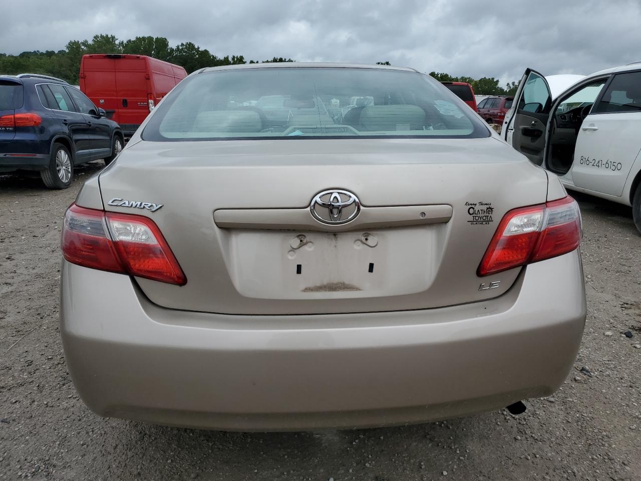 2008 Toyota Camry Ce VIN: 4T1BE46KX8U752413 Lot: 69838294