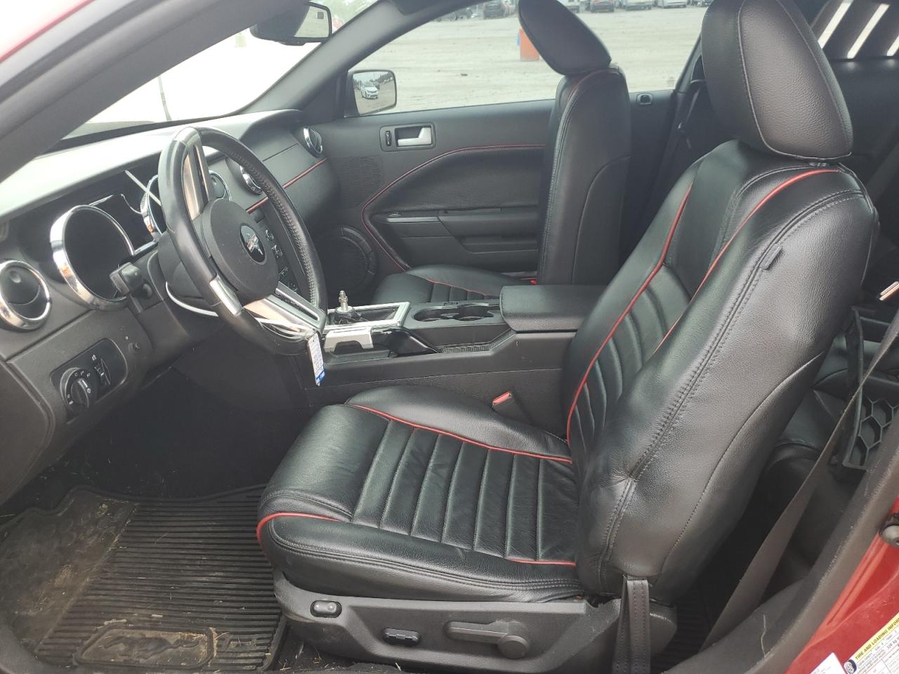 2008 Ford Mustang - Image 7