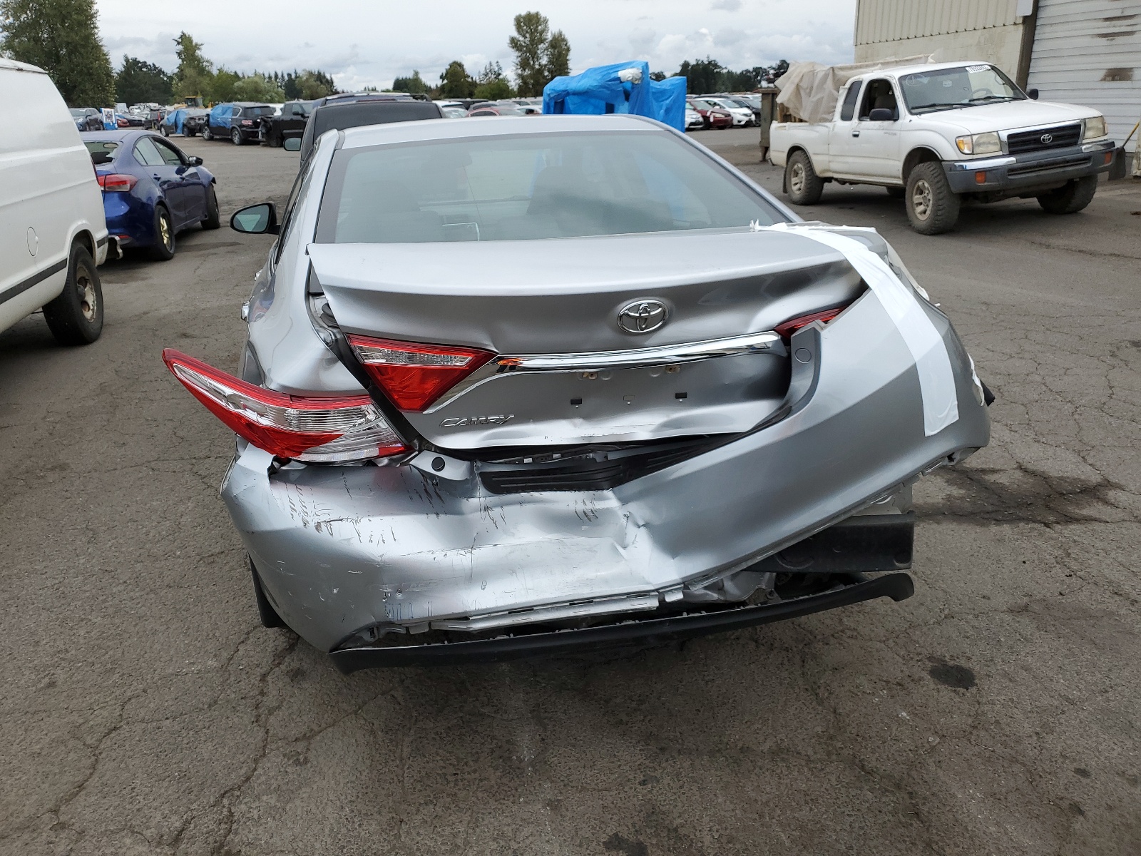 4T1BF1FK6GU246152 2016 Toyota Camry Le