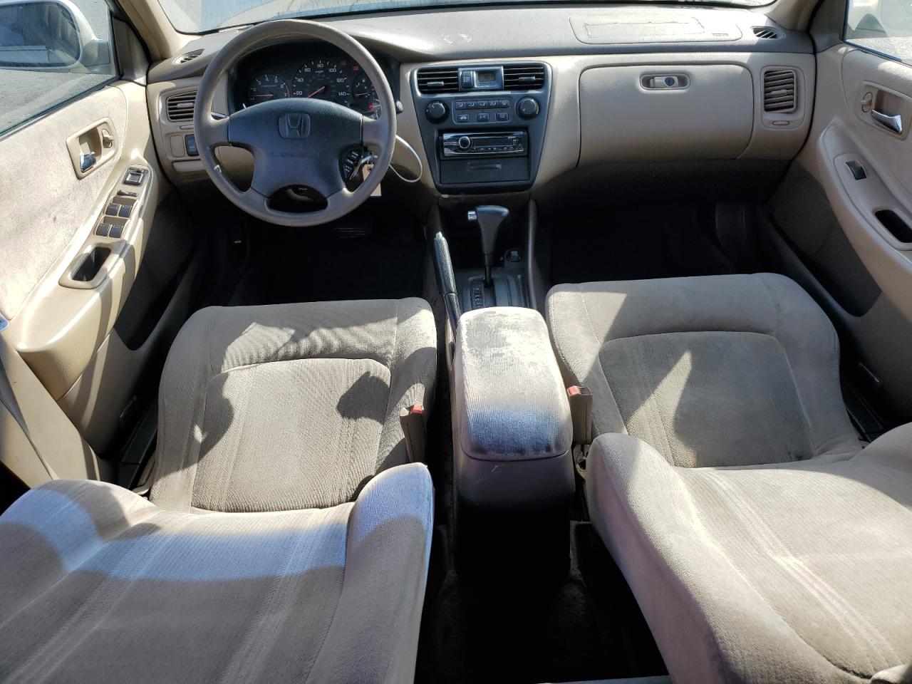 1999 Honda Accord Lx VIN: JHMCG6656XC010411 Lot: 68897354